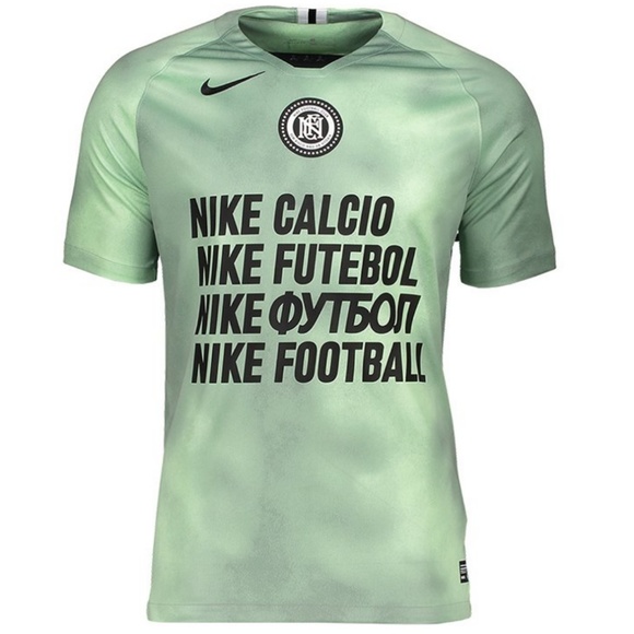 nike football club shirt